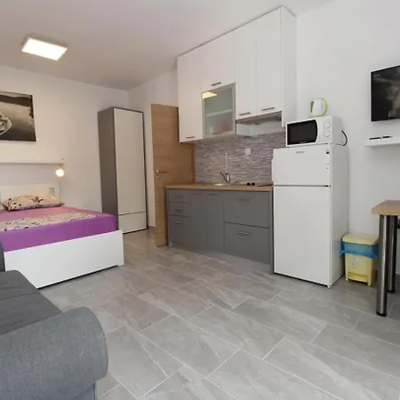 Uga Apartment