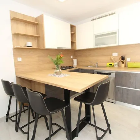 Apartment Uga