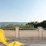 Uga Lägenhet Mandre