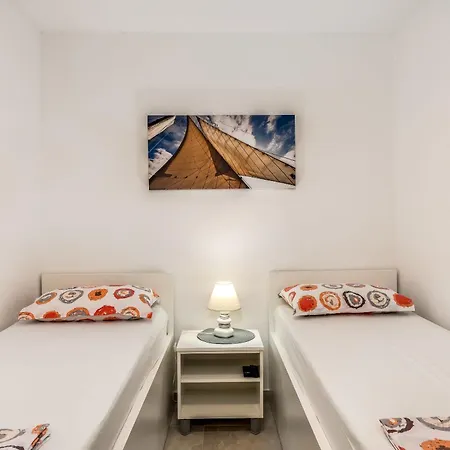 Uga Apartamento