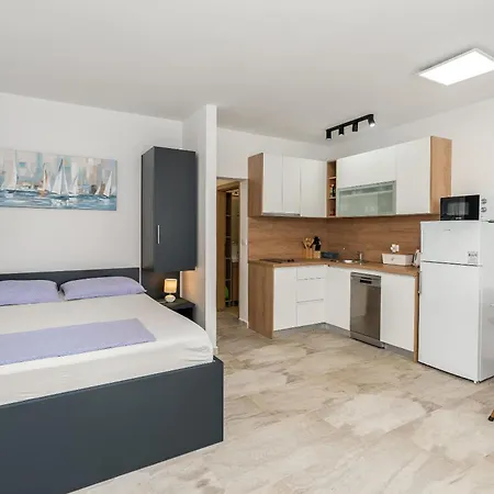 Apartament Uga Mandre