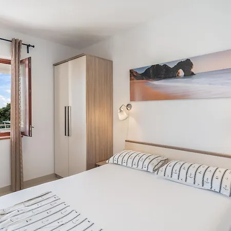 Apartment Uga Mandre
