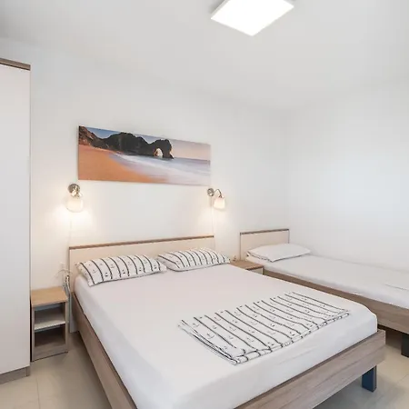 Uga Apartment *