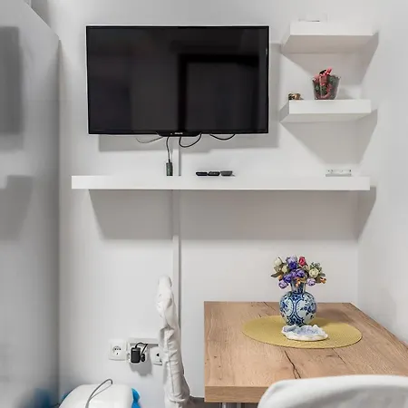 Uga Apartment